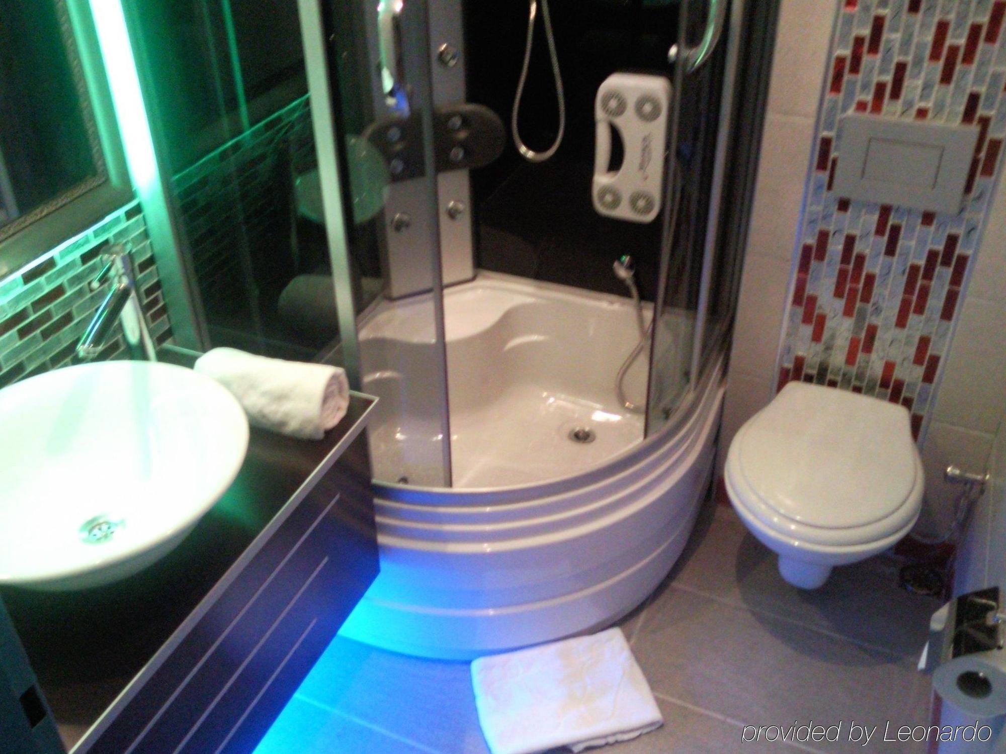 Anil Hotel Bergama Szoba fotó